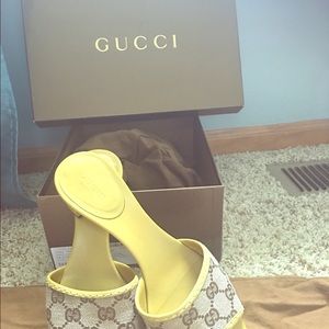 💯Gucci Authentic sandal real thing worn twice